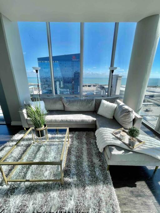 Penthouse In South Loop Chicago Apartment Exterior photo